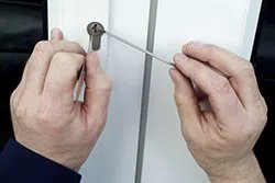 South Gate Ridge FL Locksmith Store South Gate Ridge, FL 941-281-3128 South Gate Ridge FL Locksmith Store South Gate Ridge, FL 941-281-3128